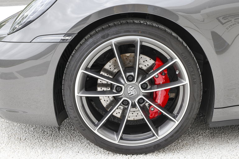 Porsche 992 Carrera S