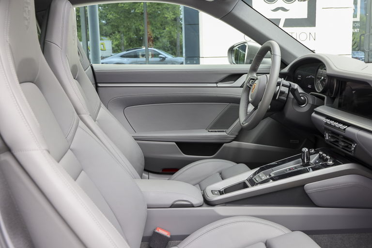 Porsche 992 Carrera S