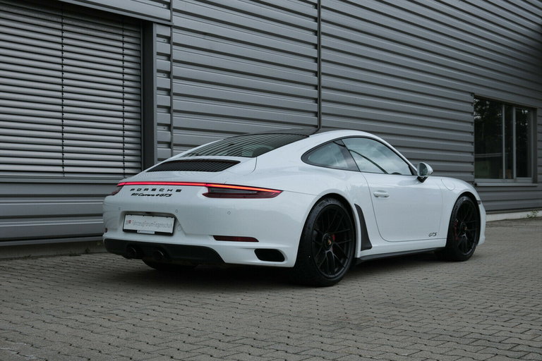 Porsche 991.2 Carrera 4 GTS