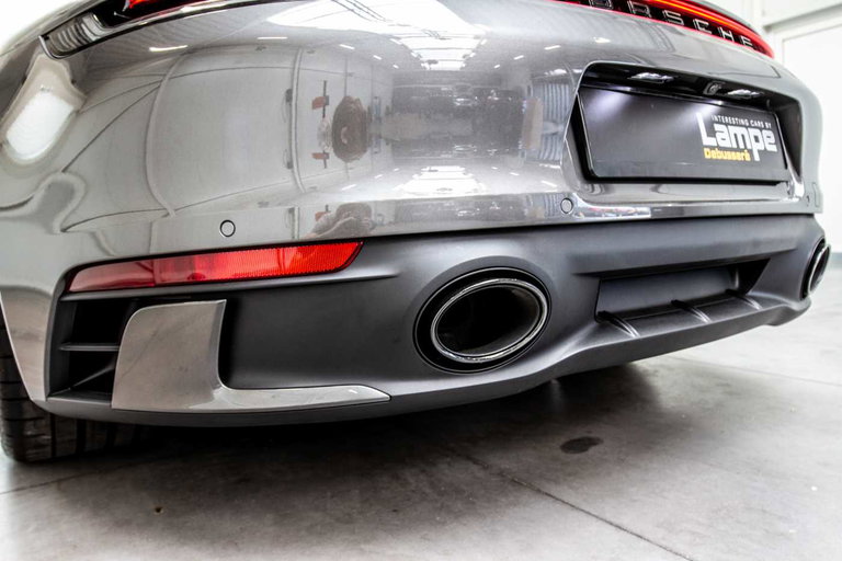 Porsche 992 Carrera 4S