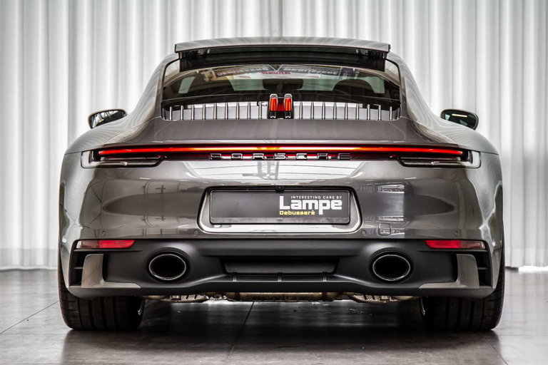 Porsche 992 Carrera 4S