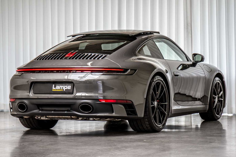 Porsche 992 Carrera 4S