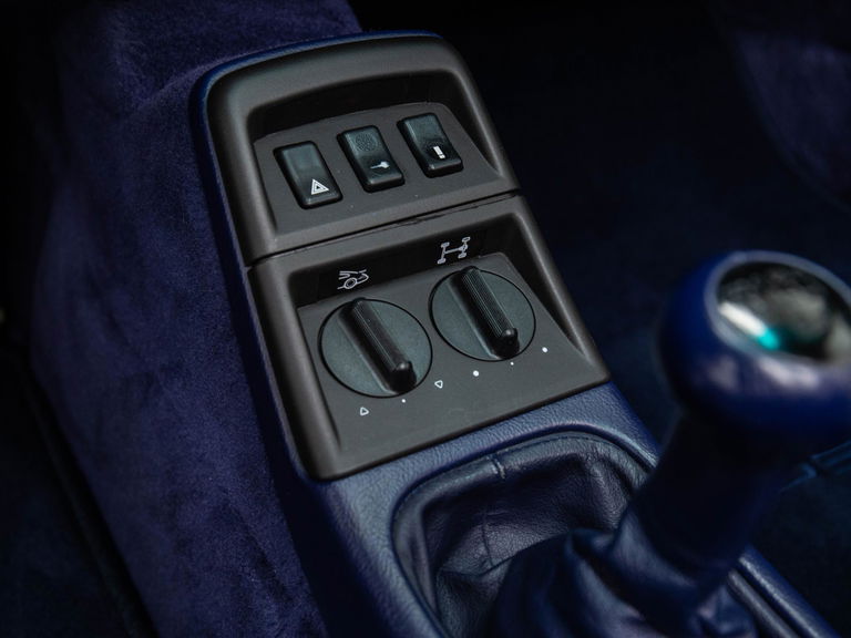 Porsche 964 Carrera 4