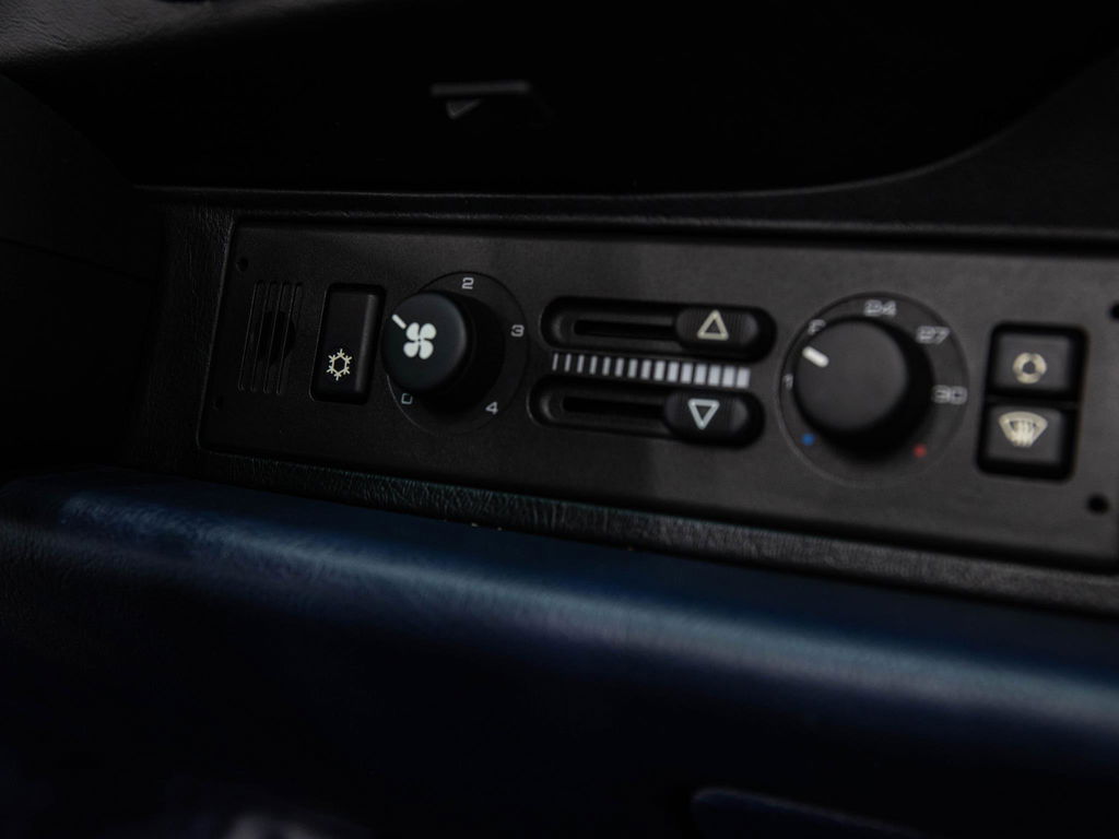 Porsche 964 Carrera 4