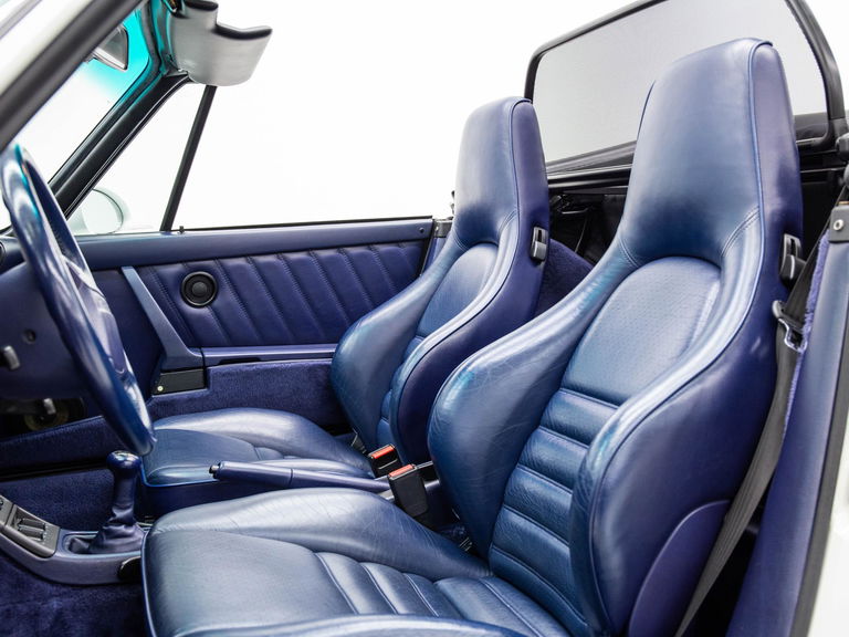 Porsche 964 Carrera 4