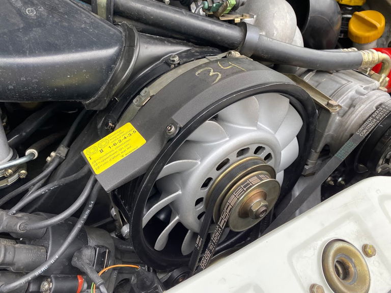 Porsche 964 Carrera 2