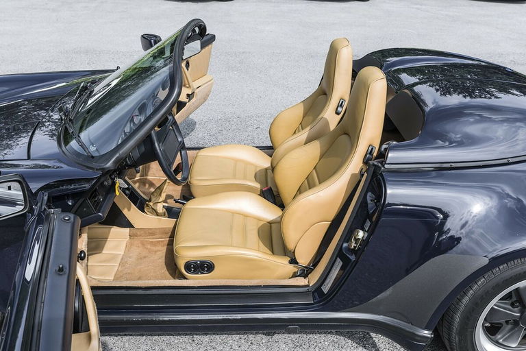 Porsche 911 Carrera 3.2 Speedster