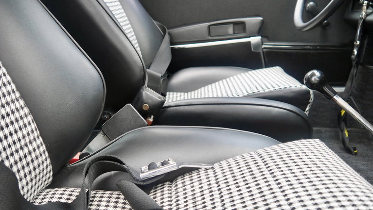 Porsche 911 S (F-Modell)