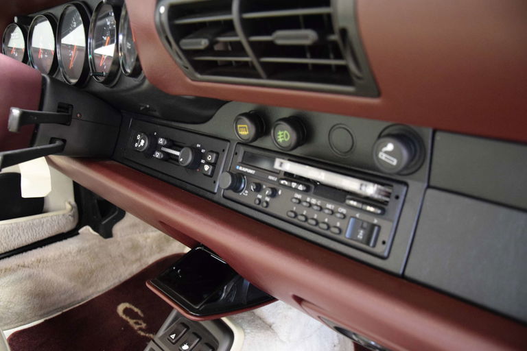 Porsche 964 Carrera 2