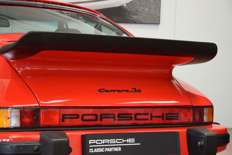 Porsche 911 Carrera 3,0