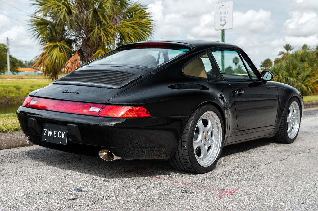Porsche 993 Carrera