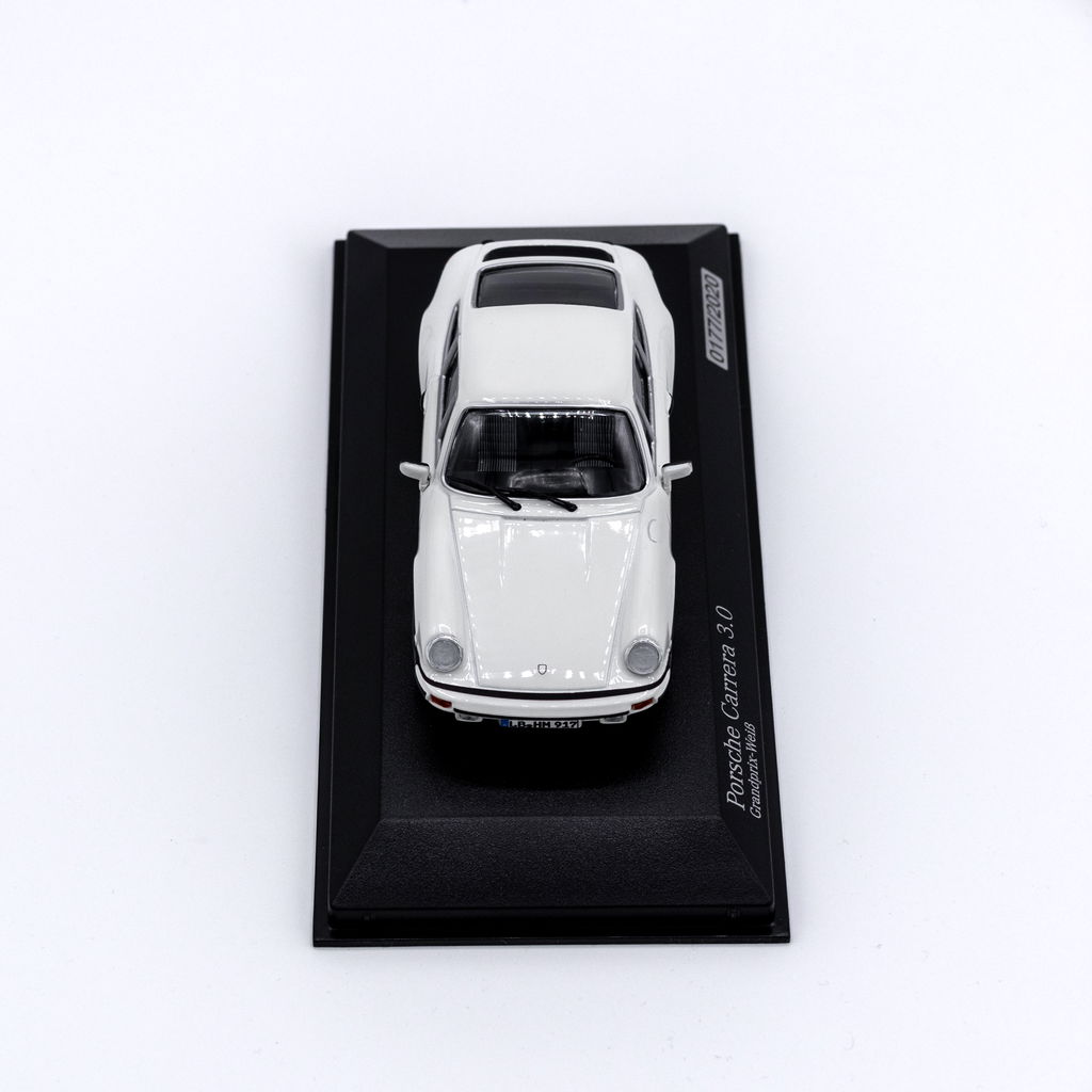 Hans Mezger Carrera 3.0 Modellauto_0512