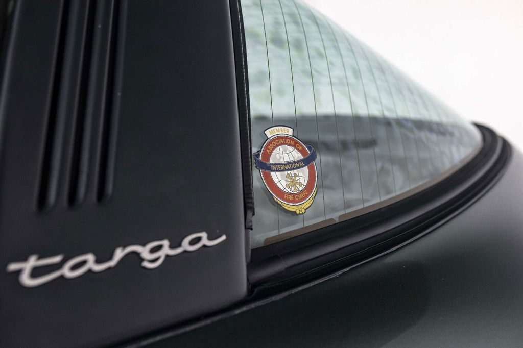 Porsche 911 Carrera 3.2 (US)