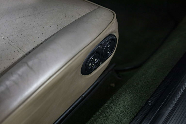 Porsche 911 Carrera 3.2 (US)