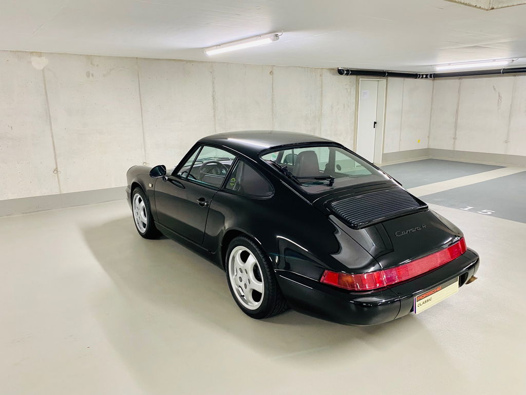 Porsche 964 Carrera 4