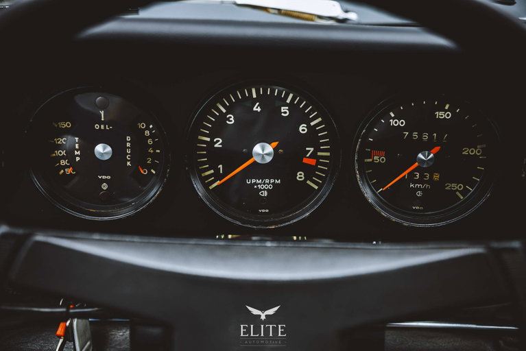 Porsche 911 S (F-Modell)