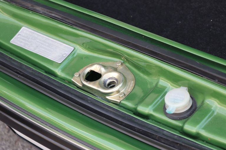 Porsche 911 S (F-Modell)