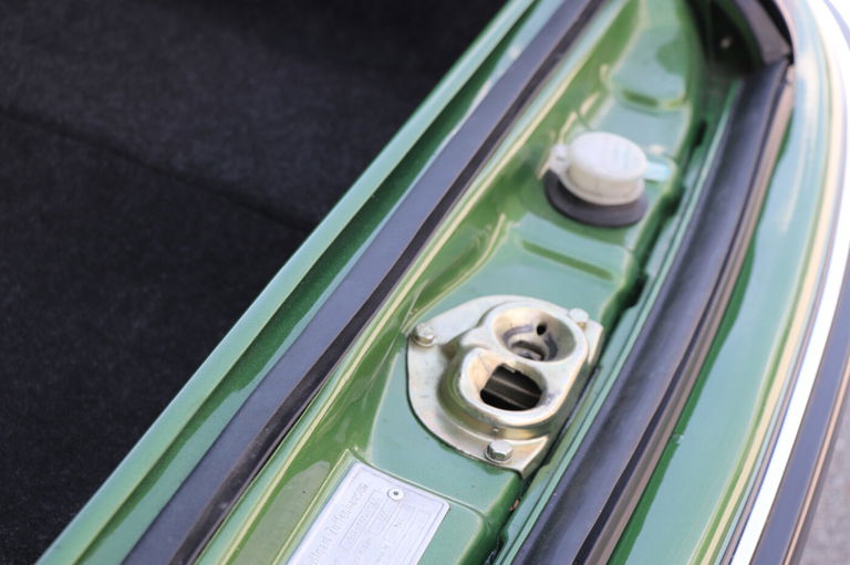 Porsche 911 S (F-Modell)