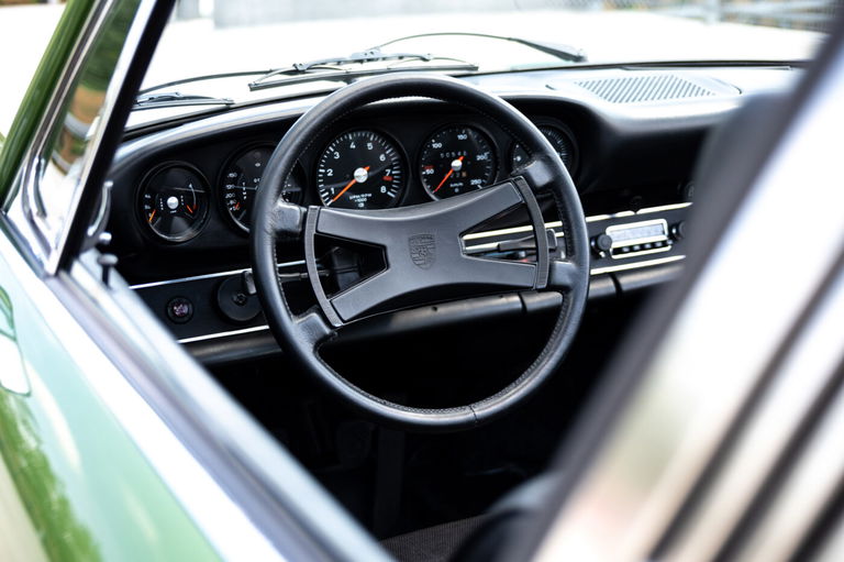 Porsche 911 S (F-Modell)