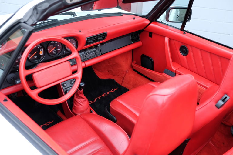 Porsche 911 Carrera 3.2