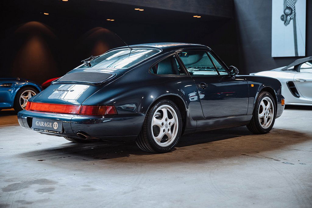 Porsche 964 Carrera 4