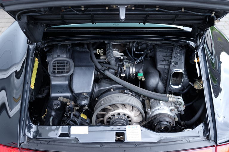 Porsche 993 Carrera 3.8