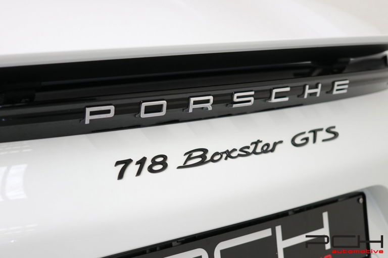 Porsche 718 Boxster