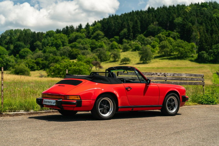 Porsche 911 Carrera 3.2 (US)