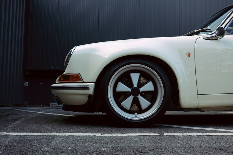 Porsche 911 Backdate