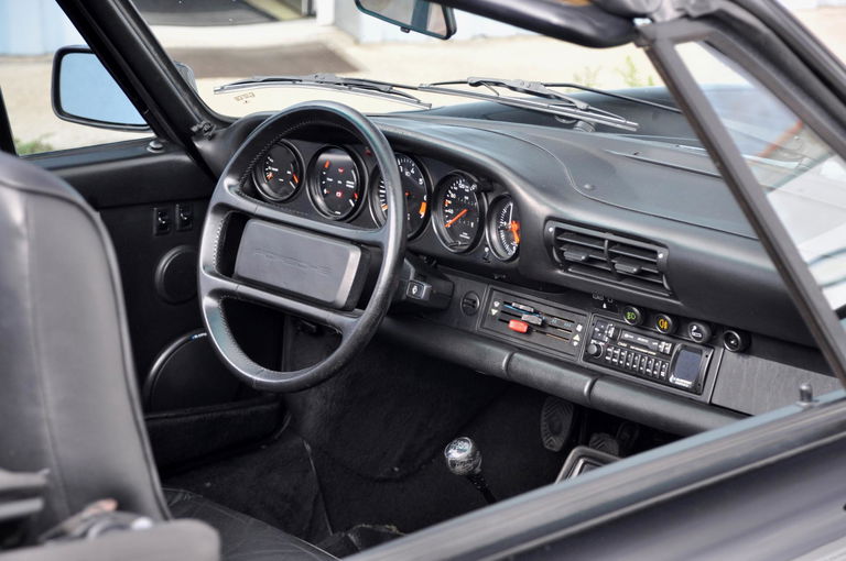 Porsche 911 Carrera 3.2