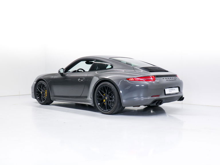 Porsche 991 Carrera GTS