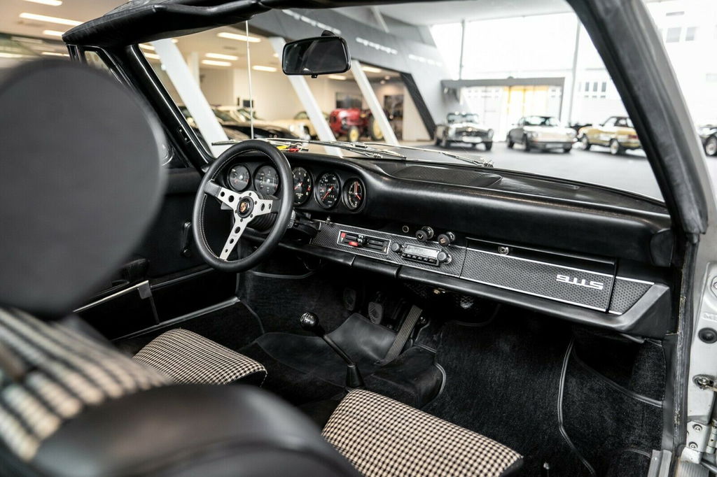 Porsche 911 S (F-Modell)