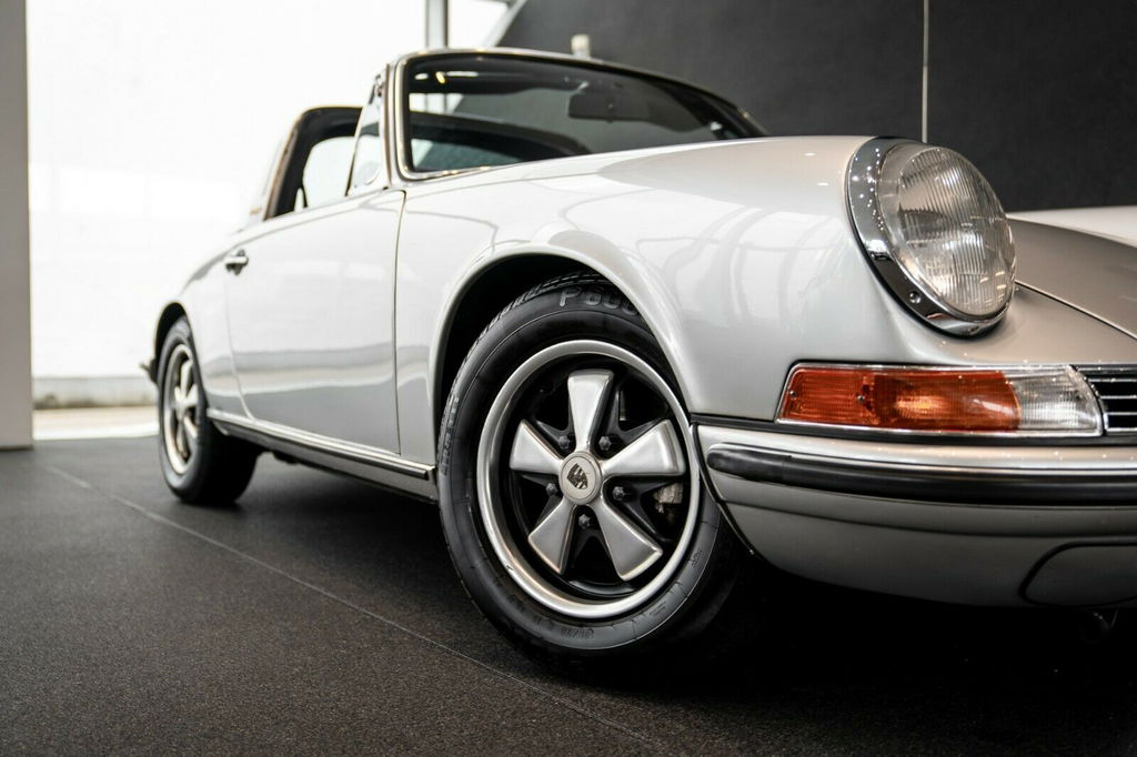 Porsche 911 S (F-Modell)