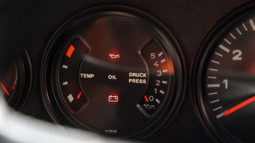 Porsche 911 Carrera 3.2 (US)