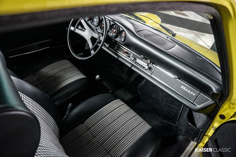 Porsche 911 S (F-Modell)