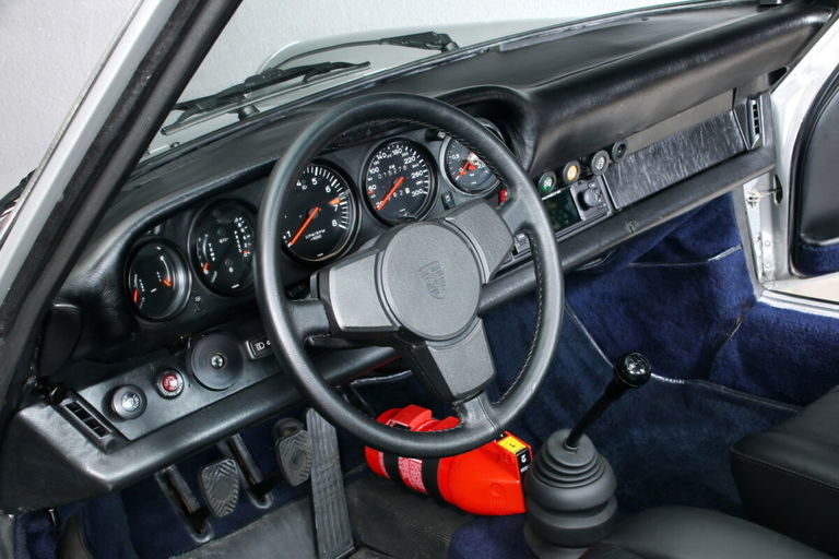 Porsche 911 Turbo 3.0 (US)