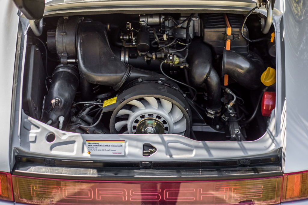 Porsche 964 Carrera RS