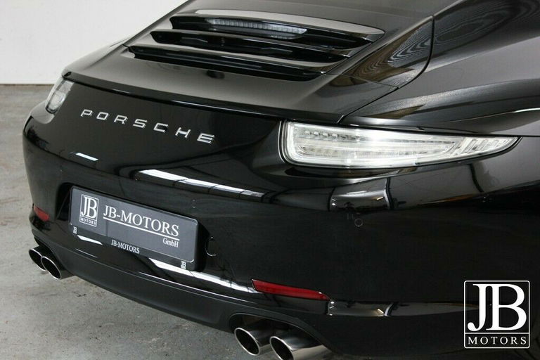 Porsche 991 Carrera