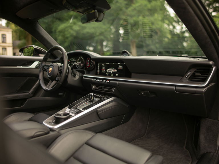 Porsche 992 Carrera 4S