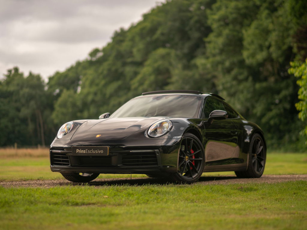 Porsche 992 Carrera 4S