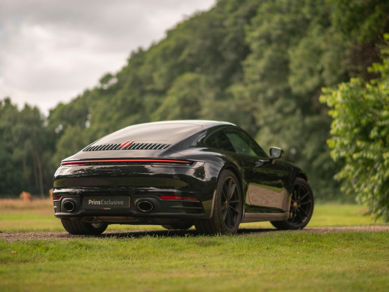Porsche 992 Carrera 4S