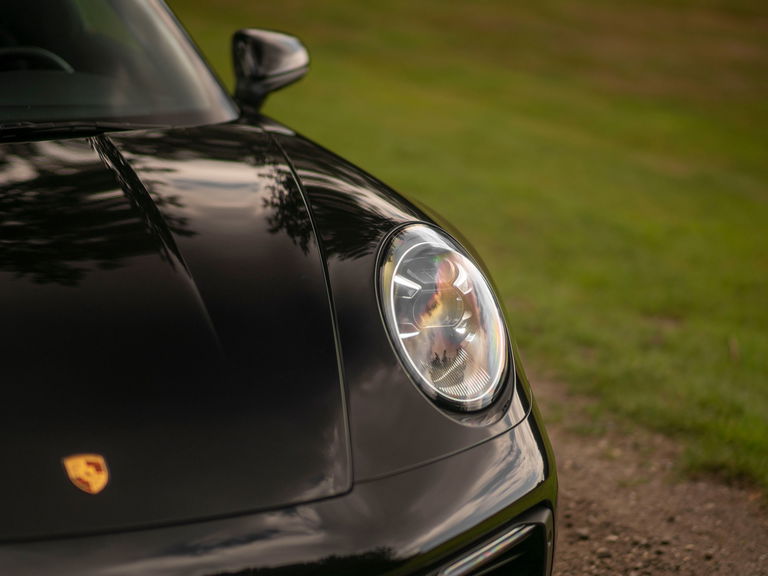 Porsche 992 Carrera 4S