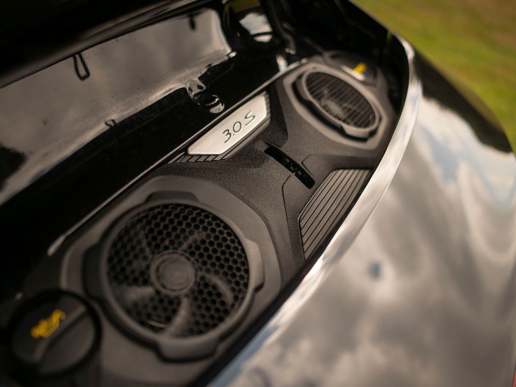 Porsche 992 Carrera 4S