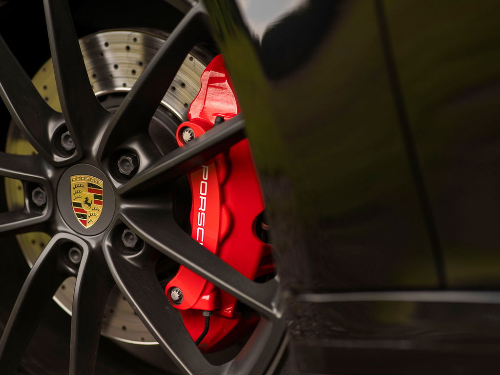 Porsche 992 Carrera 4S