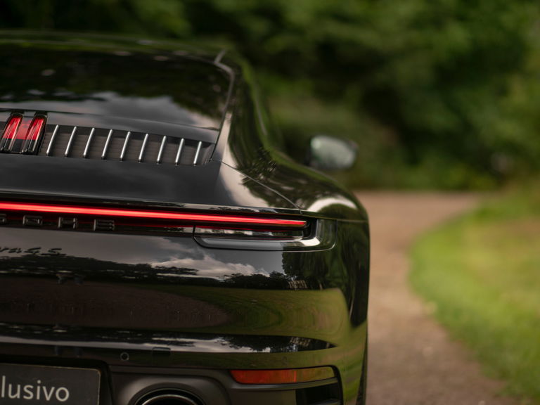 Porsche 992 Carrera 4S