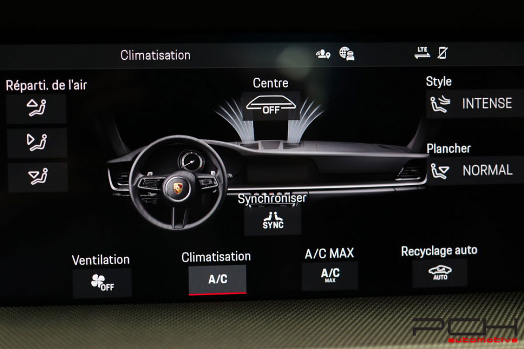Porsche 992 Carrera 4S