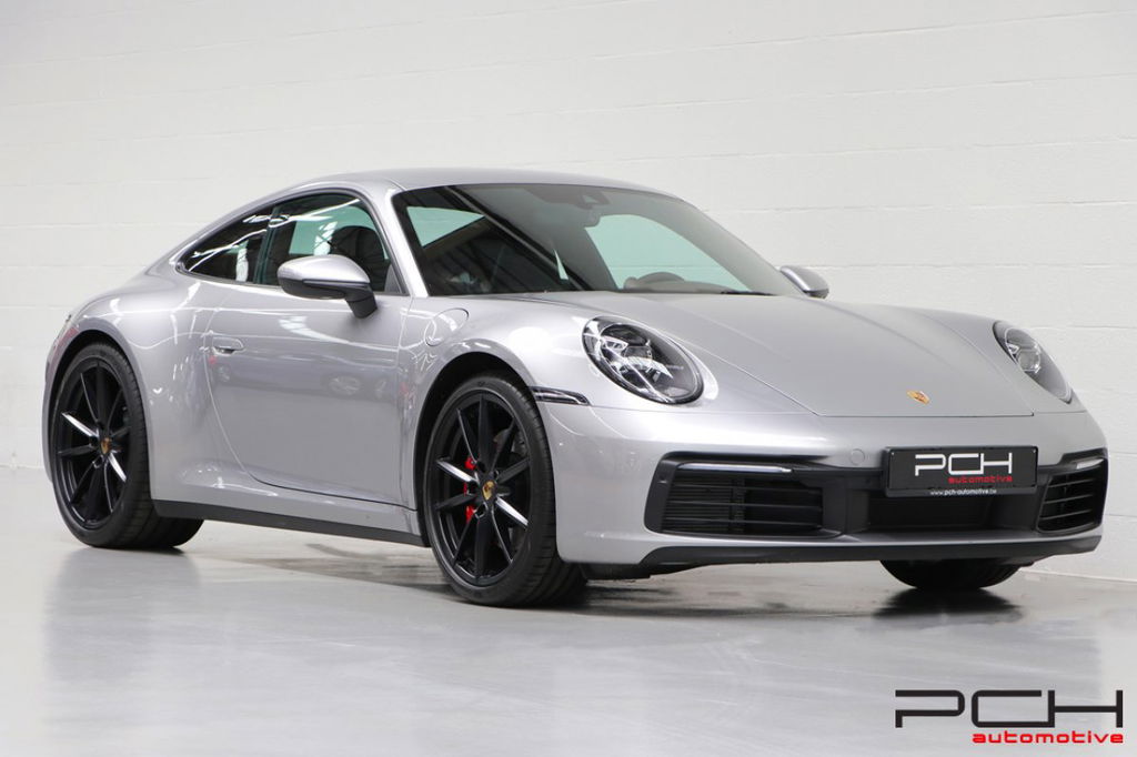 Porsche 992 Carrera 4S