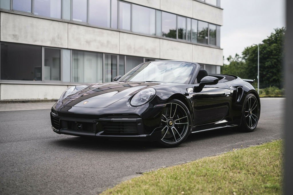 Porsche 992 Turbo S
