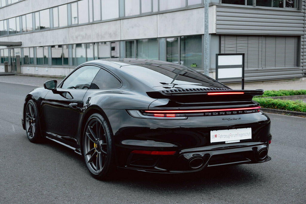 Porsche 992 Turbo S