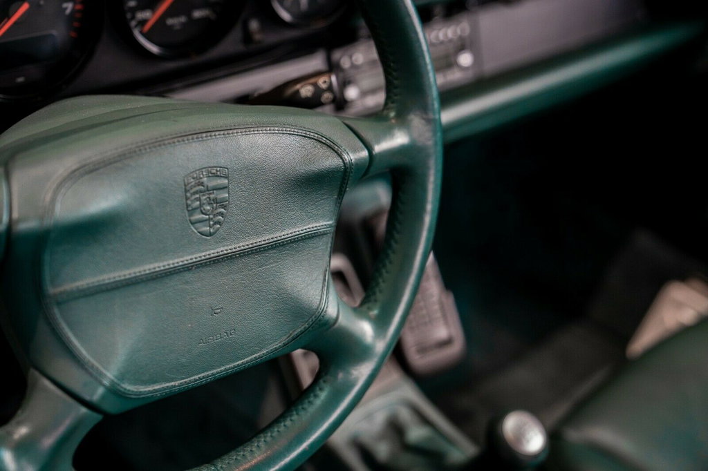 Porsche 993 Carrera 4S